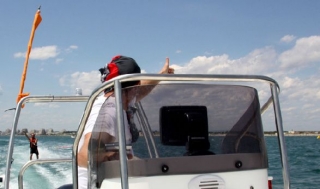  Salida de esquí acuático 